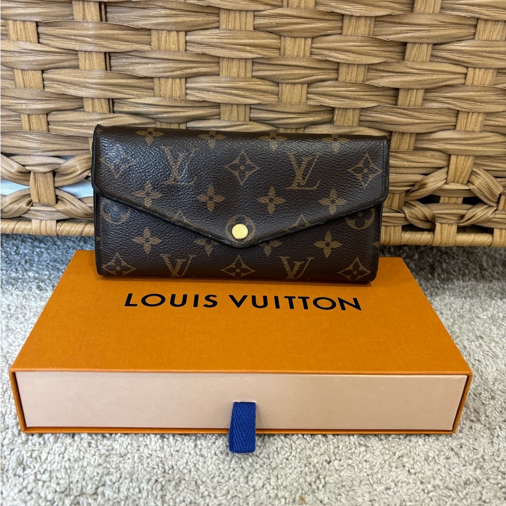 Louis Vuitton Wallet